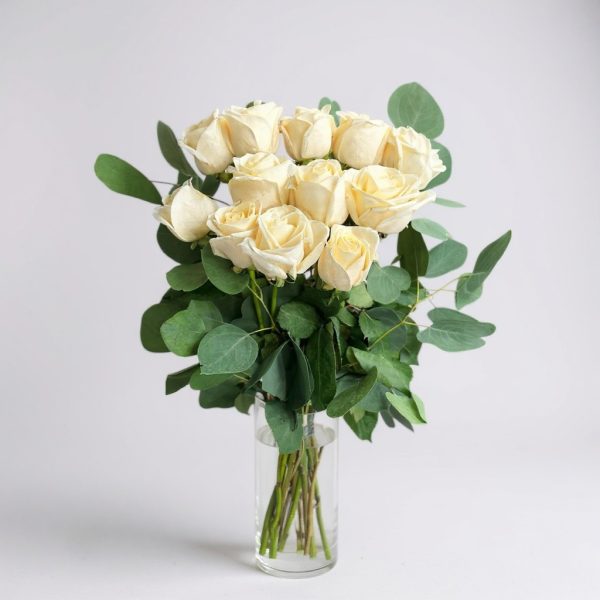 1 dozen white roses bouquet in glass vase Quinn Florist Astoria NYC